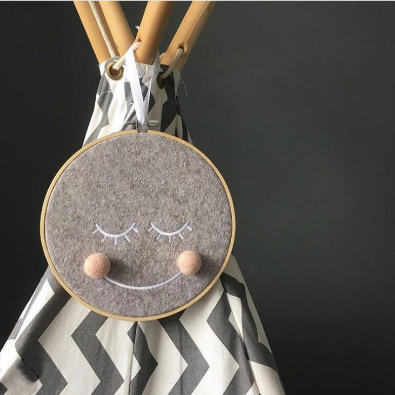 Tela de fieltro de estilo nórd - Baby Nursery Stores reseña y precio